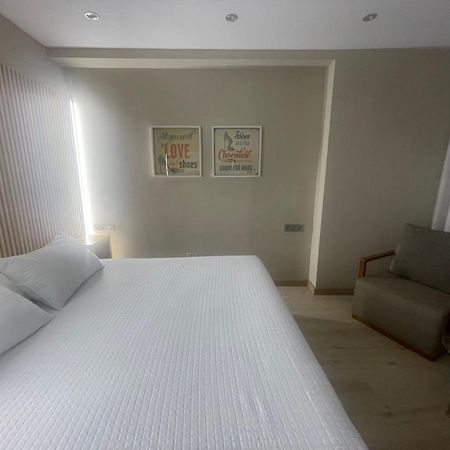 Hotel Orly シンソ・デ・リミア エクステリア 写真