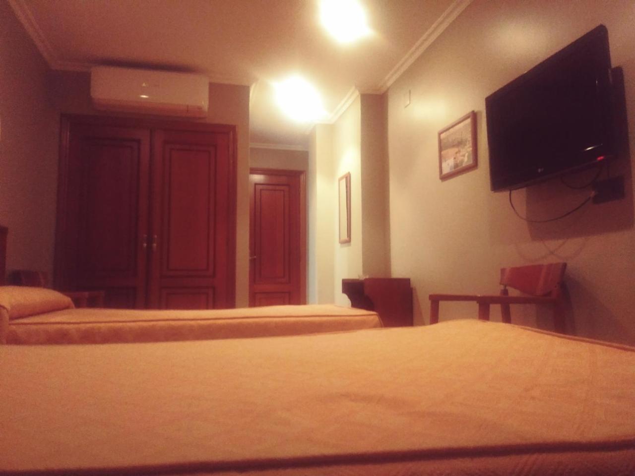 Hotel Orly シンソ・デ・リミア エクステリア 写真